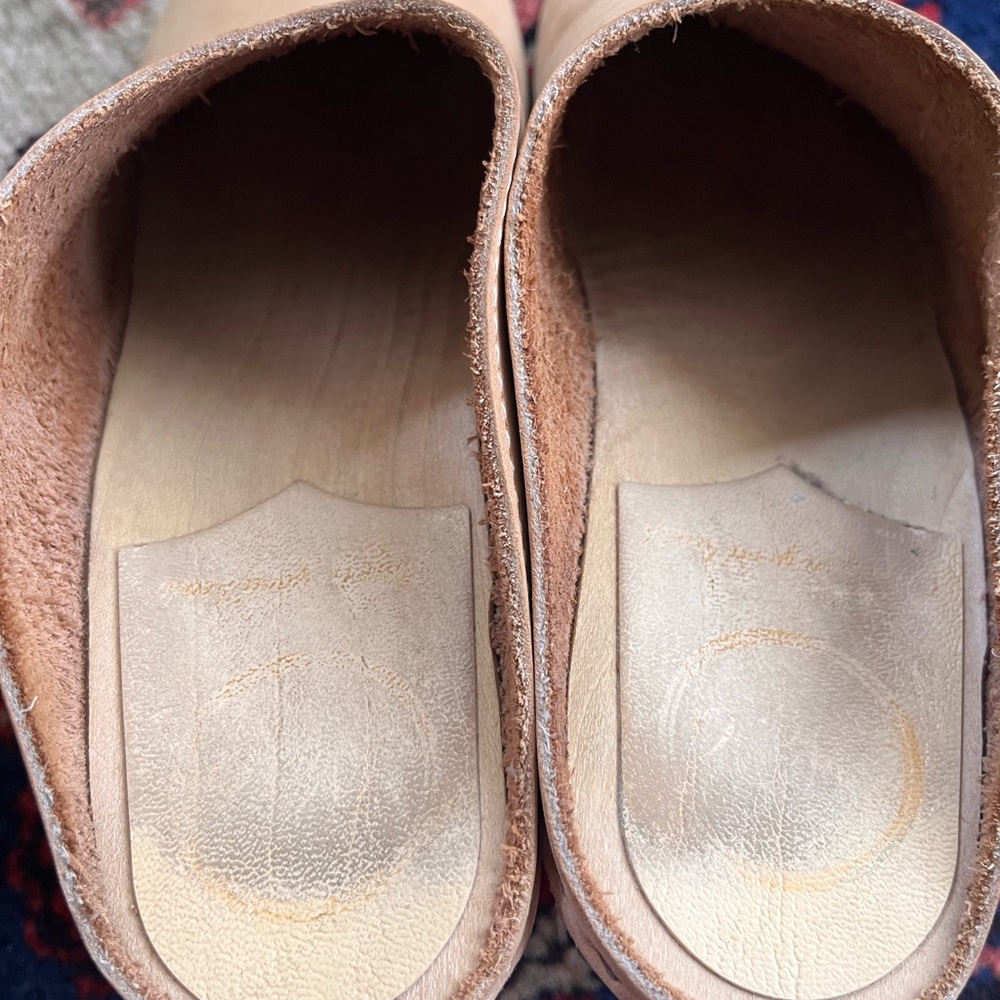 No.6 store Women's Tan Clogs - Picture 5 of 6